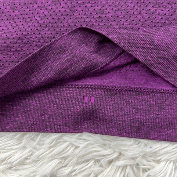 🔥$SALE$🔥 Lululemon Breeze By Muscle Tank Aurora / Black - Picture 2 of 5